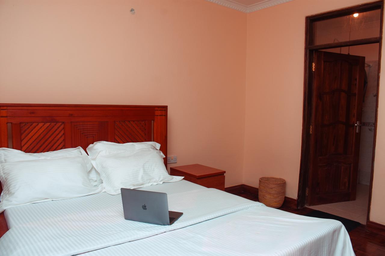 Wakawaka Hostel Arusha Extérieur photo
